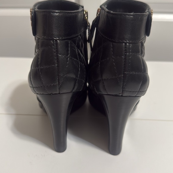 Tory Burch Leila quilted wedge ankle booties - Picture 7 of 7